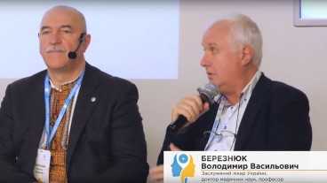 Які протоколи треба використовувати при лікуванні пацієнта з гострим середнім отитом?