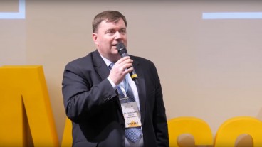 На який кашель впливає ердостеїн?