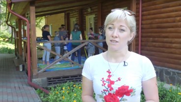 Групові заняття дітей з вадами слуху з батьками